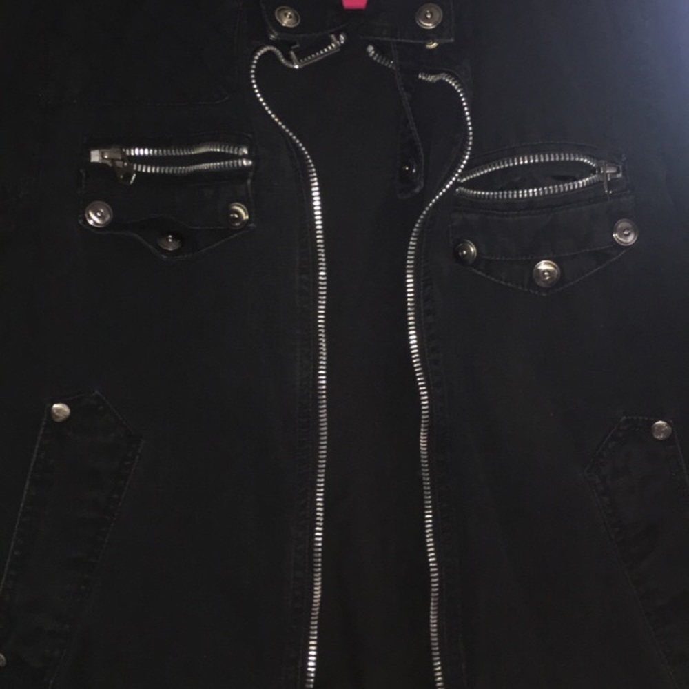 Jacket - Picture 2 of 3